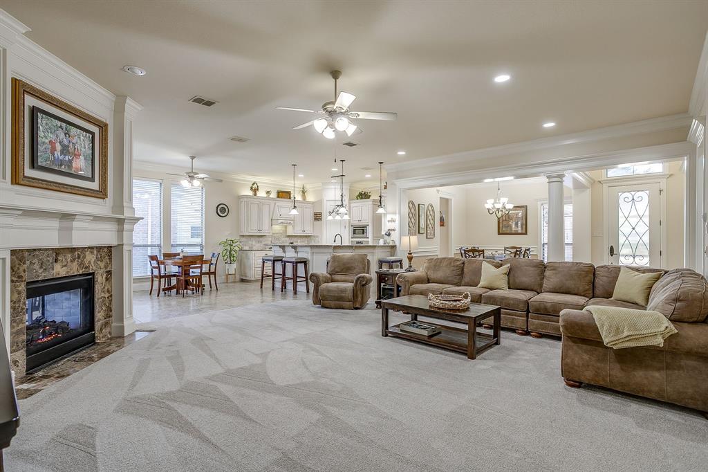 ENCLAVE OF SHADY VALLEY - Residential