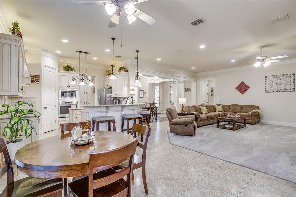 ENCLAVE OF SHADY VALLEY - Residential