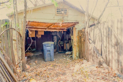Tiny photo for 2832 Milam Street, Fort Worth, TX 76112 (MLS # 21396637)