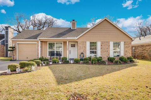 1702 Fieldstone Court Arlington TX 76018