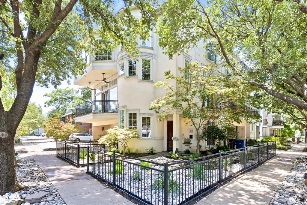 Kienast - Residential Lease