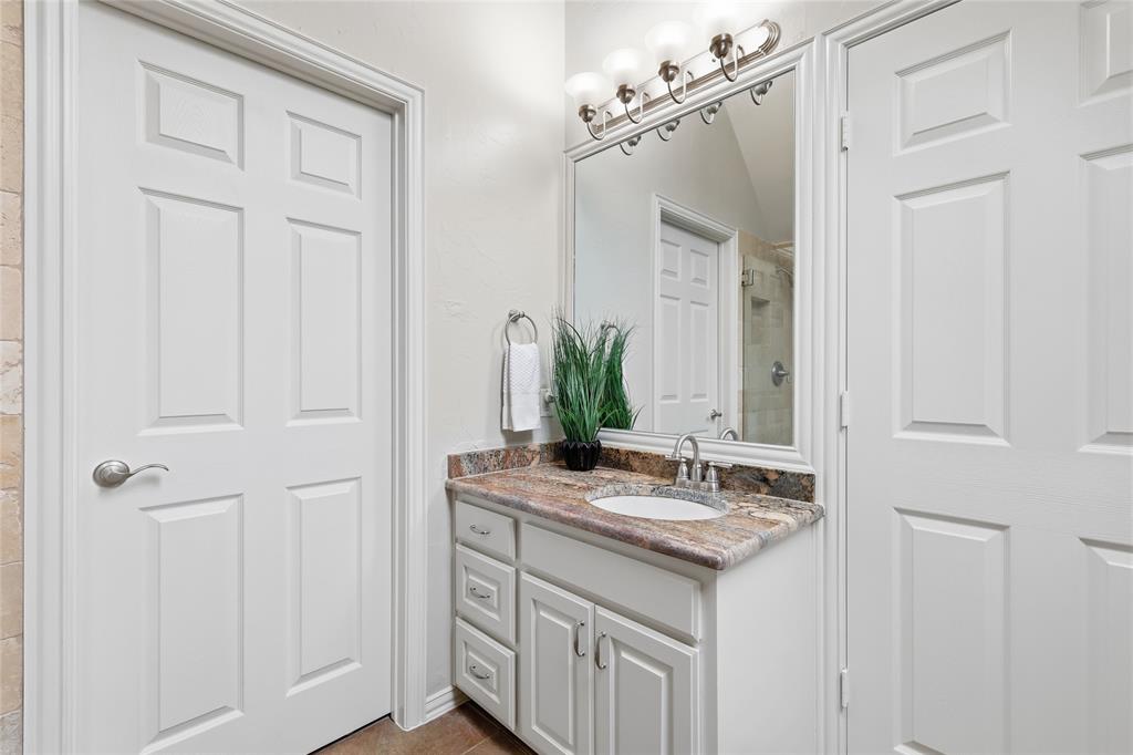 Colleyville, Texas, 76034, United States, 5 Bedrooms Bedrooms, ,6 BathroomsBathrooms,Residential,Active,2044987