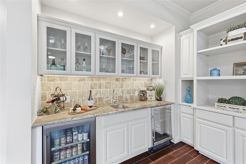 Colleyville, Texas, 76034, United States, 5 Bedrooms Bedrooms, ,6 BathroomsBathrooms,Residential,Active,2044987