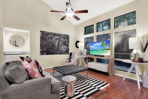 Tiny photo for 2510 Lake Bend Terrace, Carrollton, TX 75006 (MLS # 21066434)