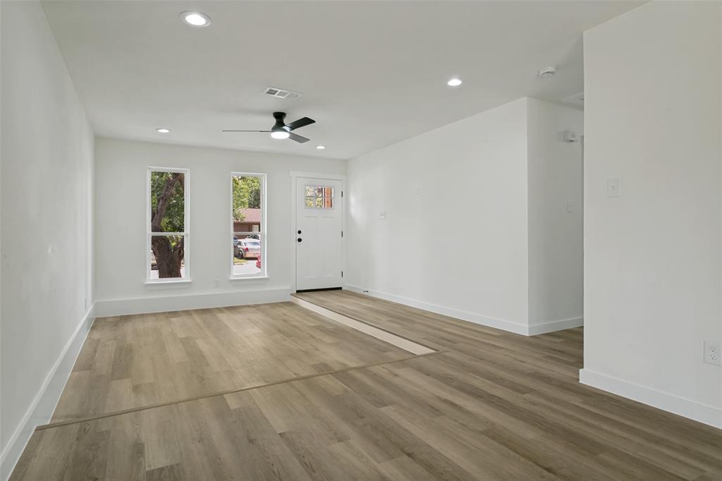 2325 Lake By Drive