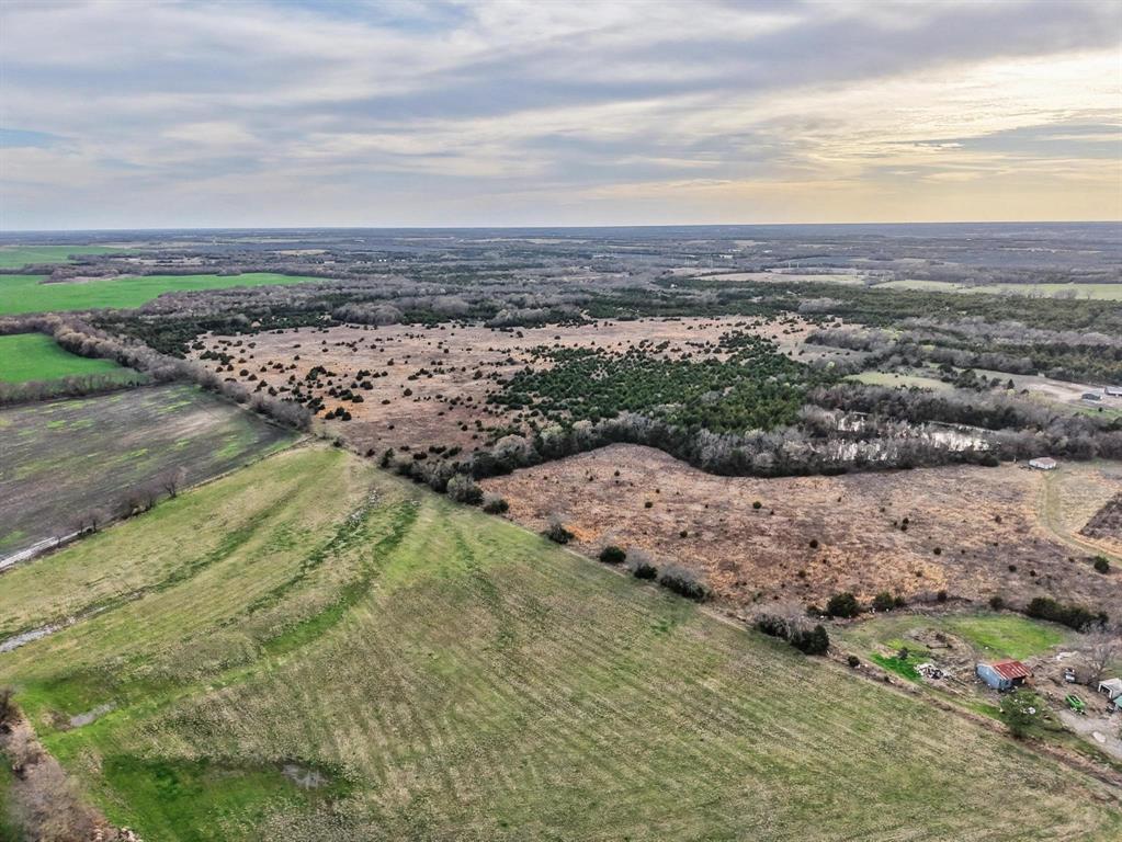 A0446 A C GRIMES, ACRES 255. - Land