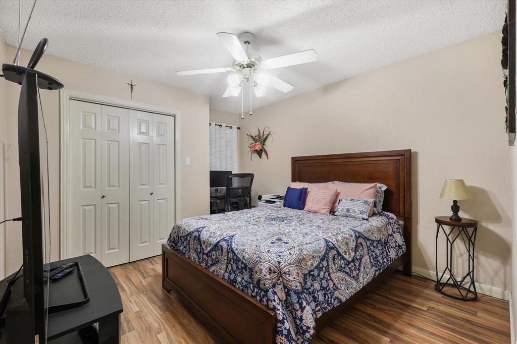 Cloisters Condo The - Residential