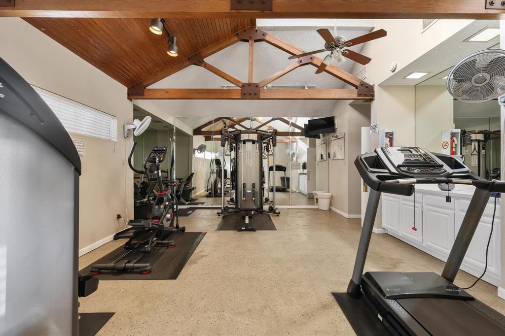 Cloisters Condo The - Residential