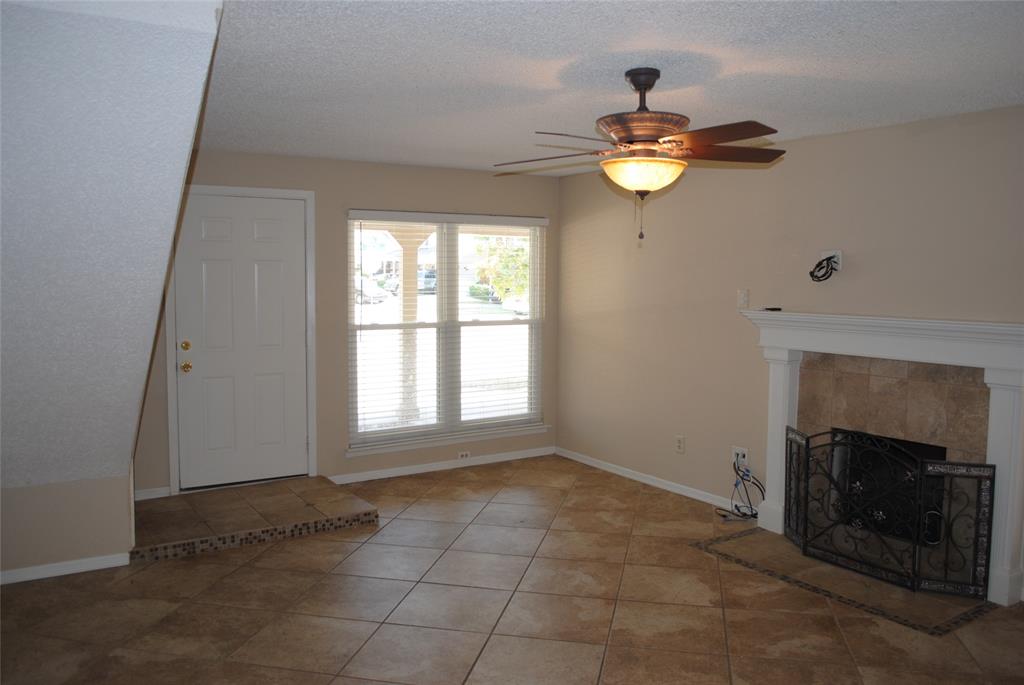 Two Worlds Keller Spgs Village - Residential