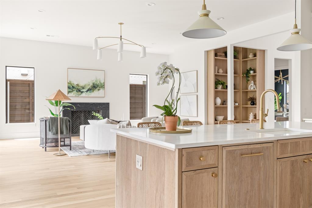 Bob -O-Link Downs 6 - Residential