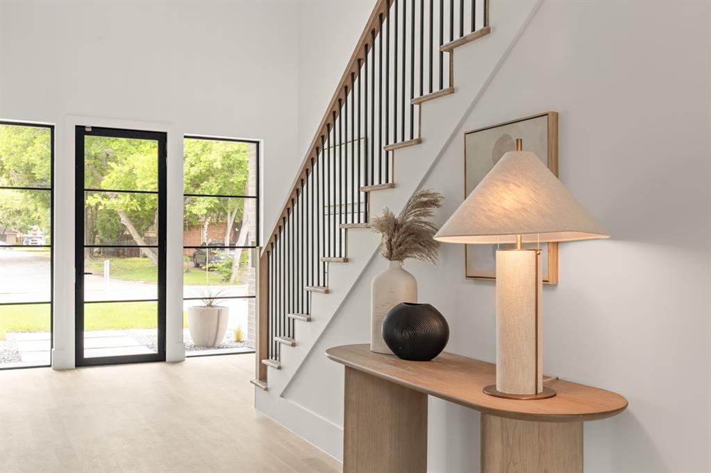 Bob -O-Link Downs 6 - Residential