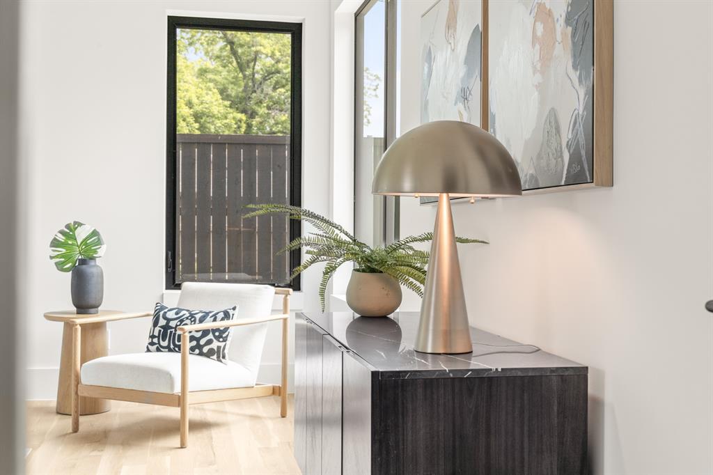 Bob -O-Link Downs 6 - Residential