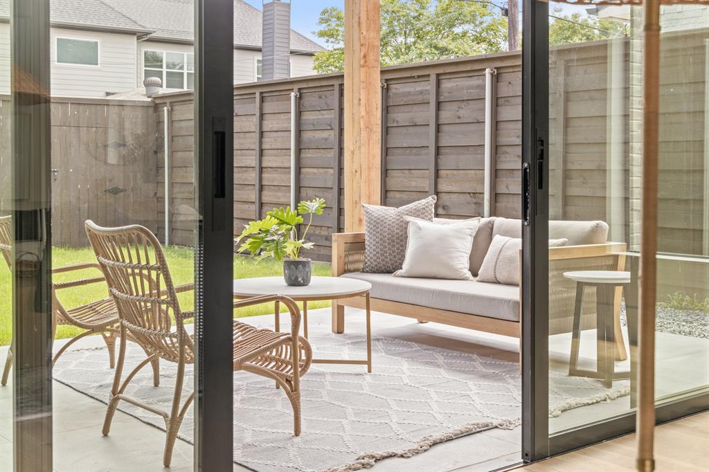 Bob -O-Link Downs 6 - Residential