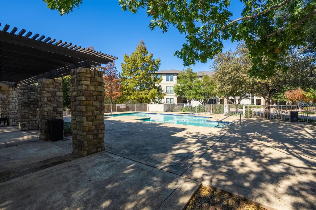 Waters Edge Condo - Residential