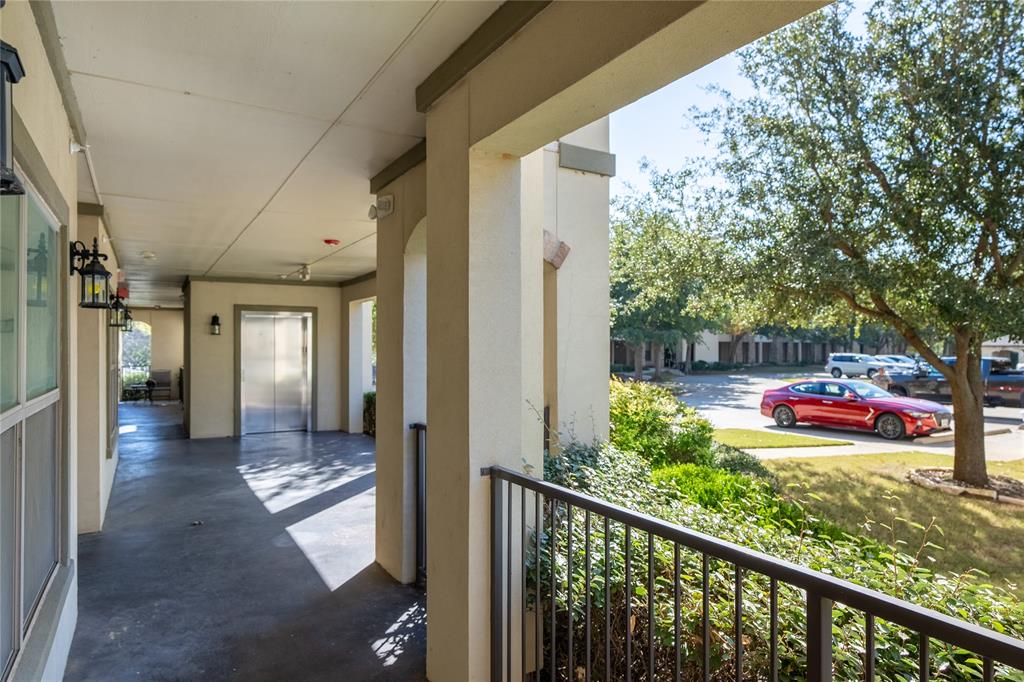 Waters Edge Condo - Residential