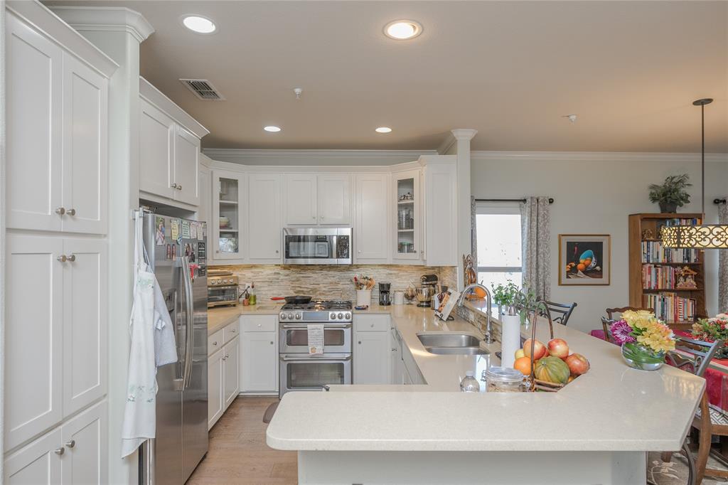 Waters Edge Condo - Residential