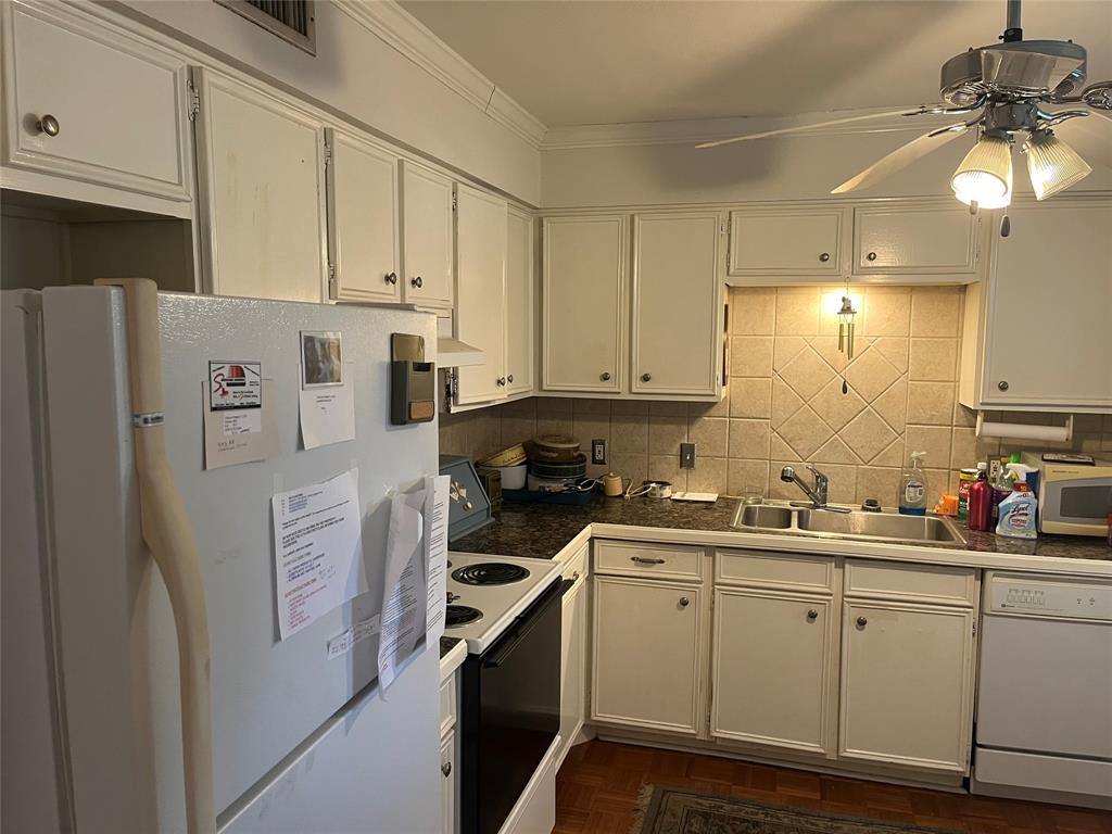 Hollows North Condo - Residential