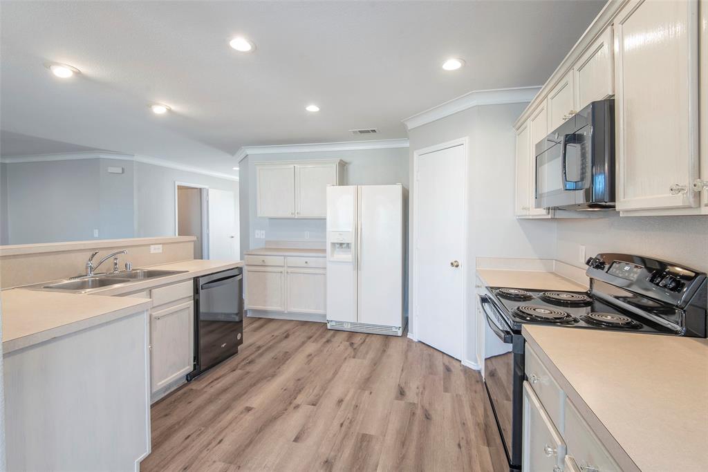 Country Ridge - Residential Lease