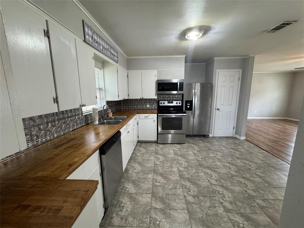 Bonnie Heights Add Resubdv Of - Residential