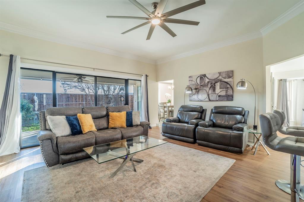 837 Redcedar Way Drive