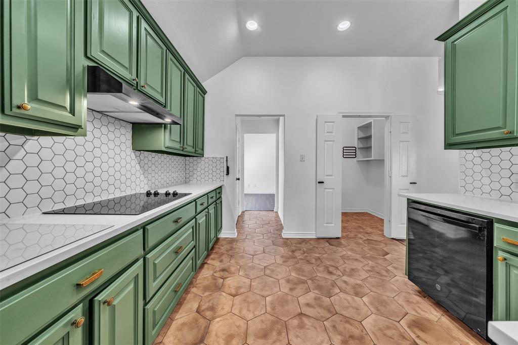 4533 Summerbrook Circle