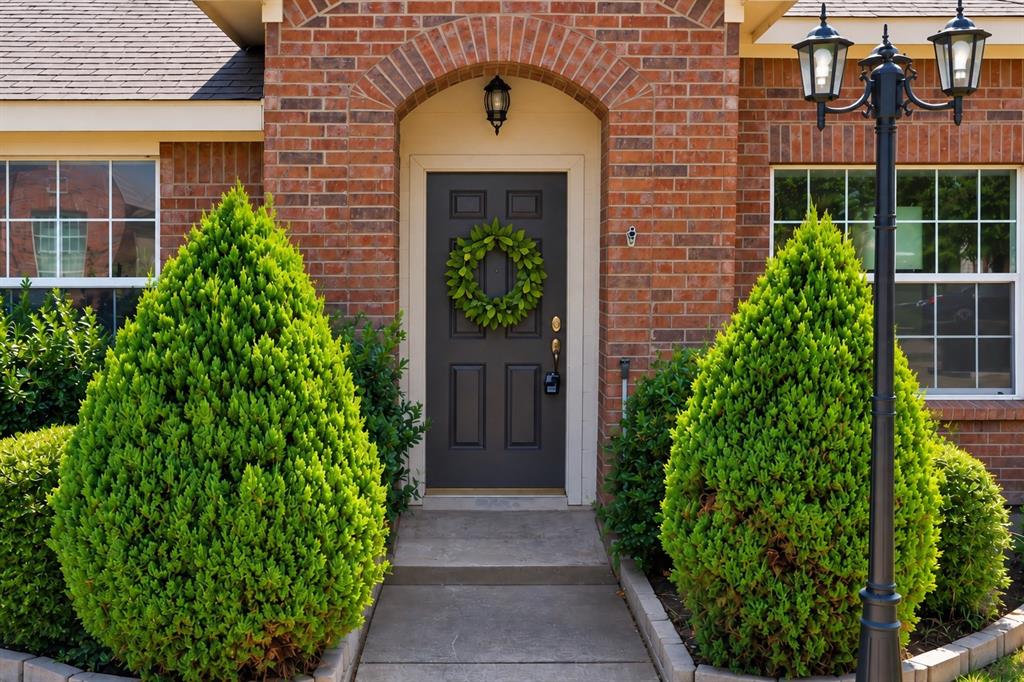501 Roundrock Lane