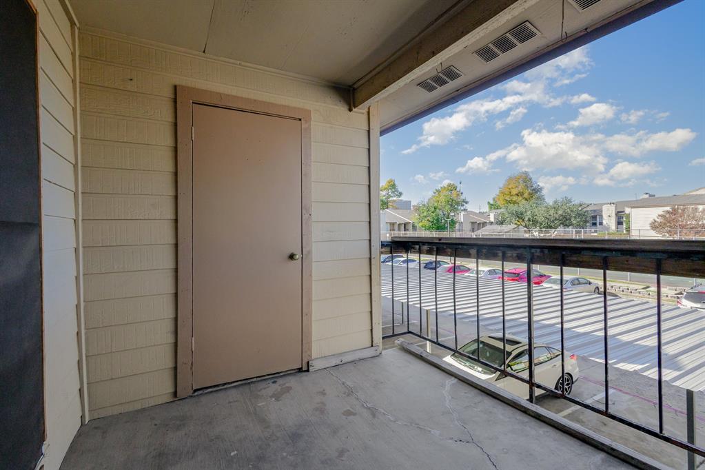 Creekbend Condo Ph 01-06 - Residential