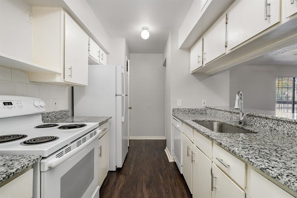 Creekbend Condo Ph 01-06 - Residential