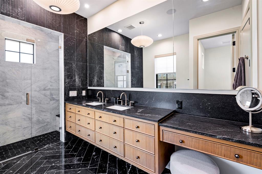 Lakeshore Hills Rev - Residential