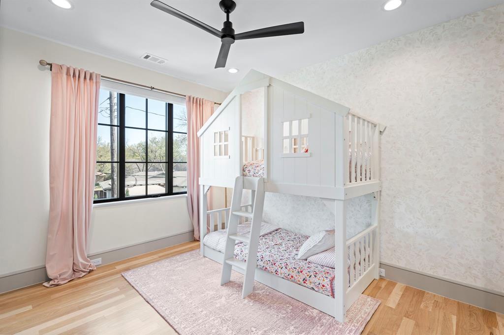 Lakeshore Hills Rev - Residential