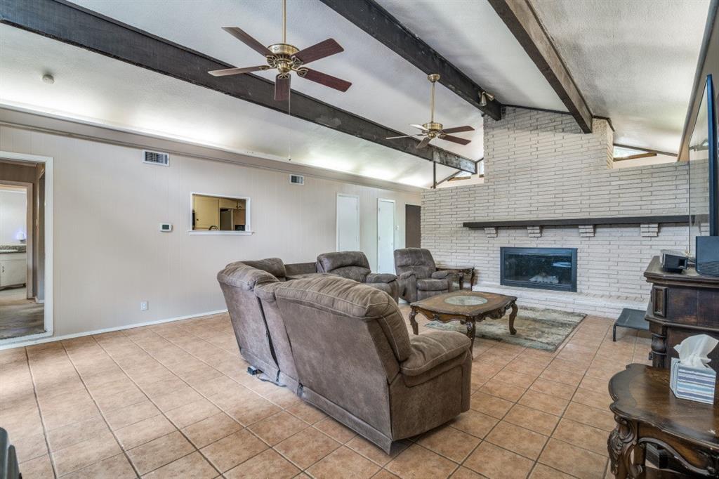 1706 Iroquois Drive