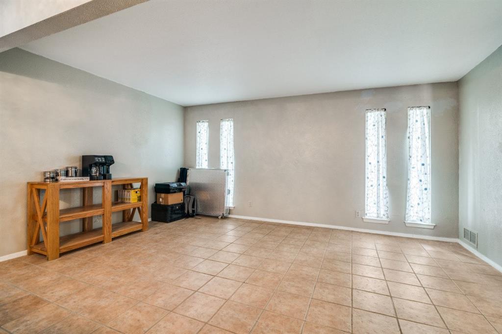 1706 Iroquois Drive