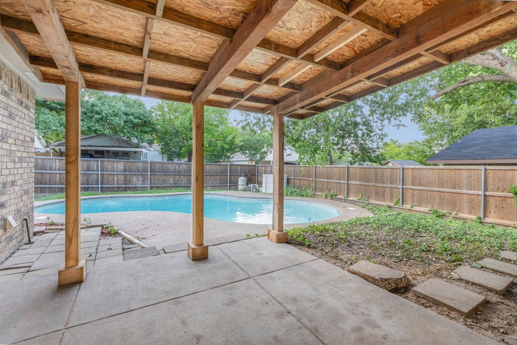 Oaks 01 - Residential