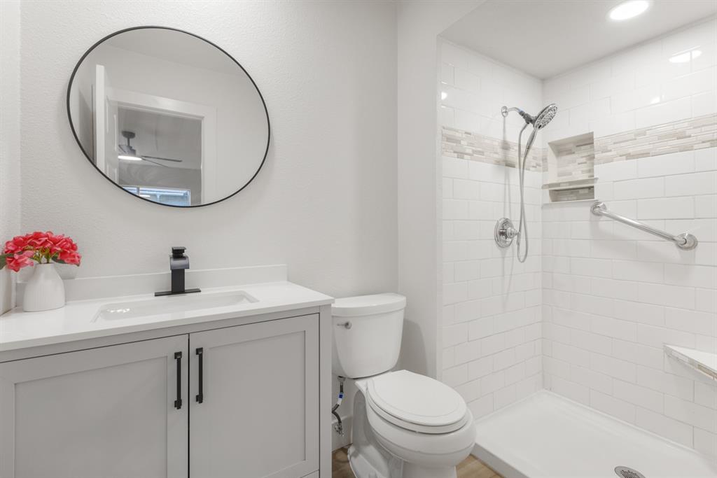 Oaks 01 - Residential