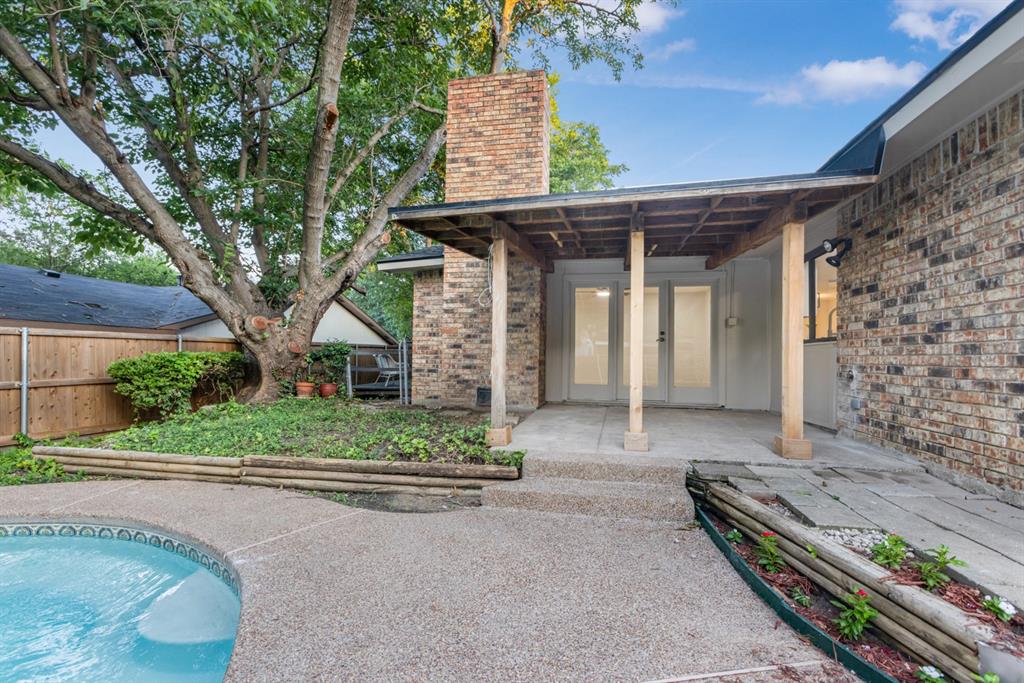 Oaks 01 - Residential