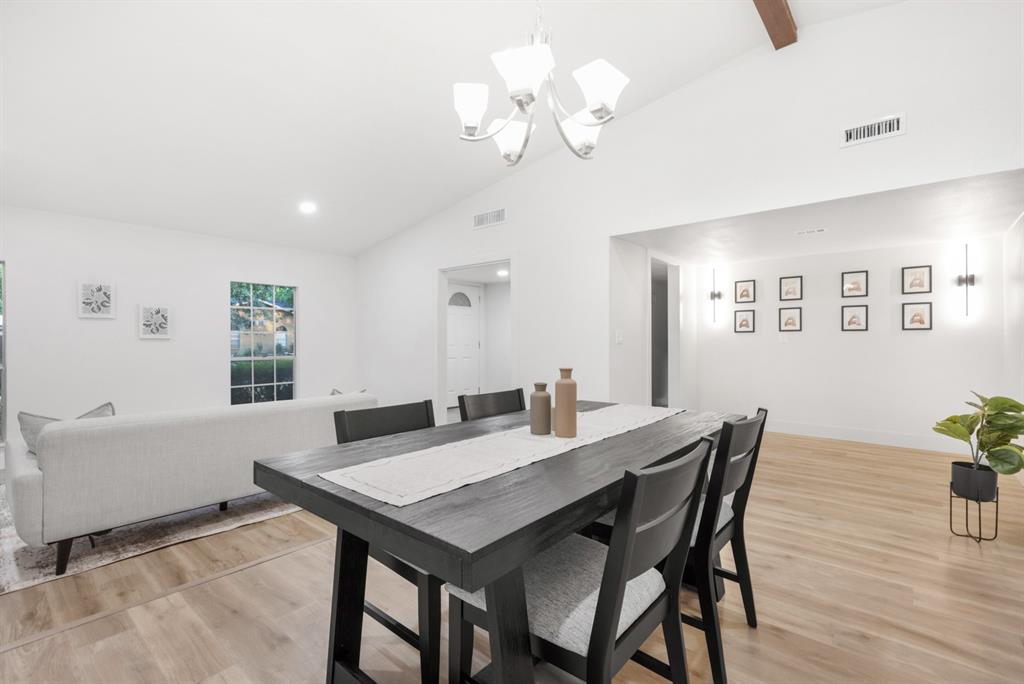 Oaks 01 - Residential