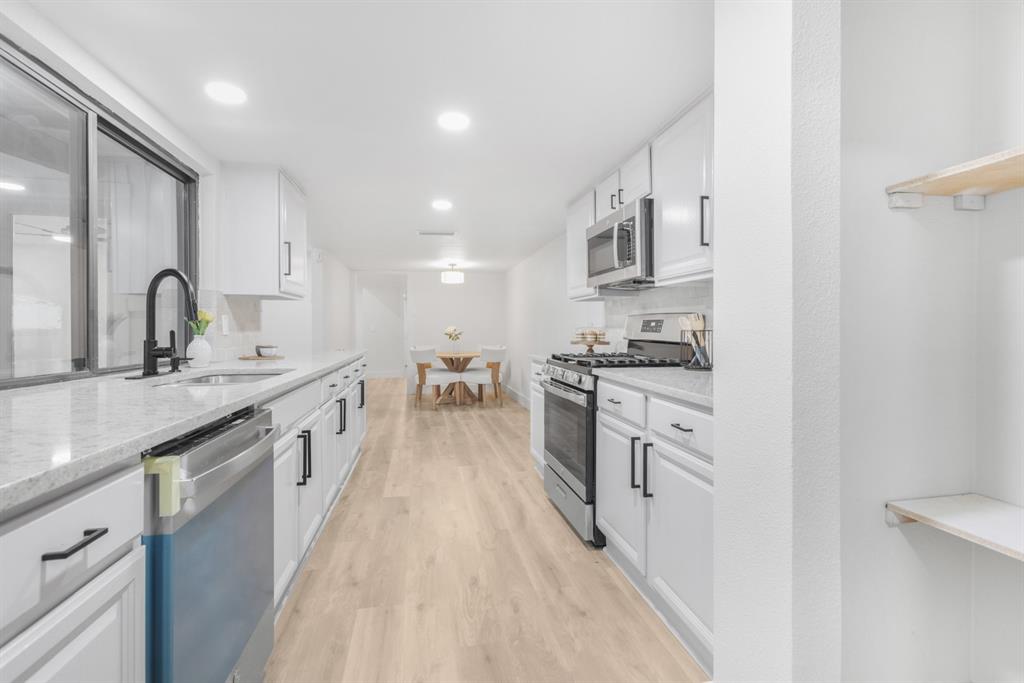 Oaks 01 - Residential