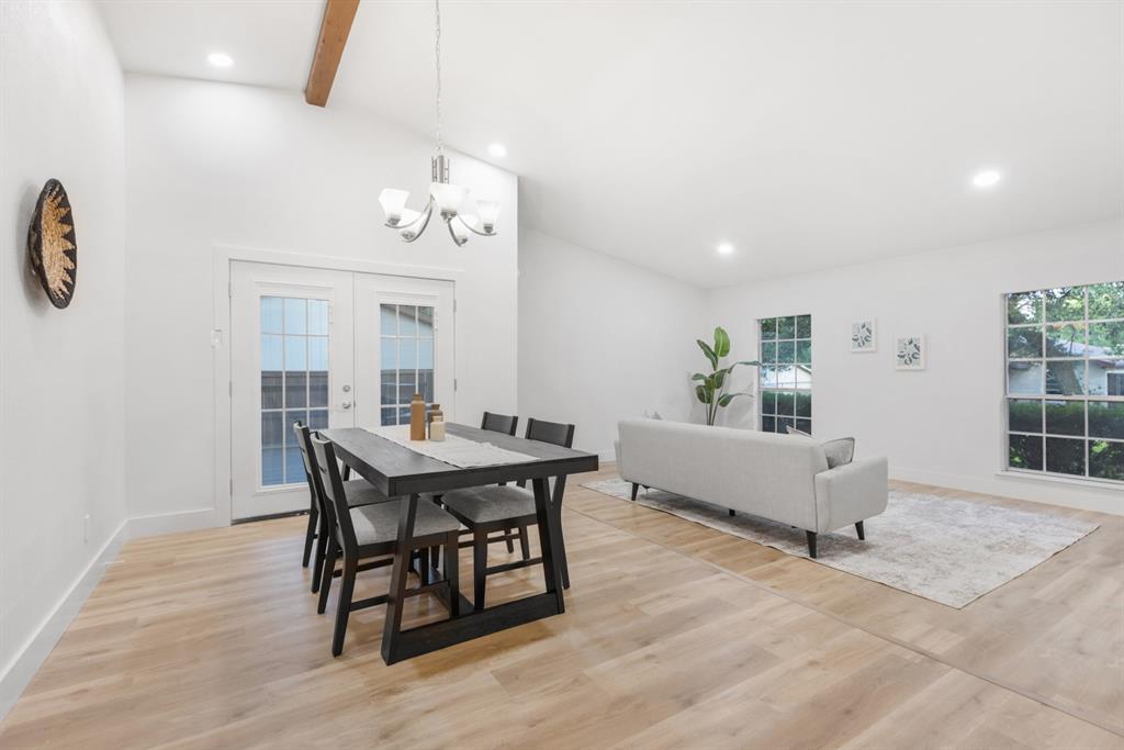 Oaks 01 - Residential