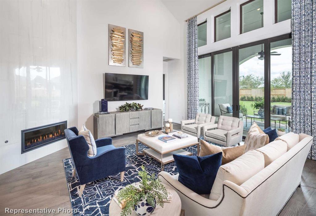 Mustang Lakes - Residential