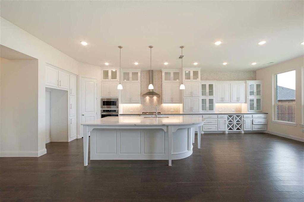 Mustang Lakes - Residential