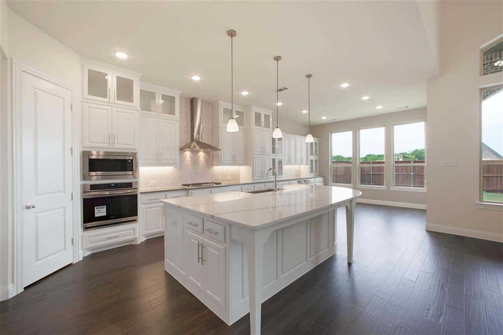 Mustang Lakes - Residential