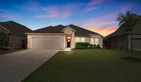 2033 Eagle Boulevard Fort Worth TX 76052