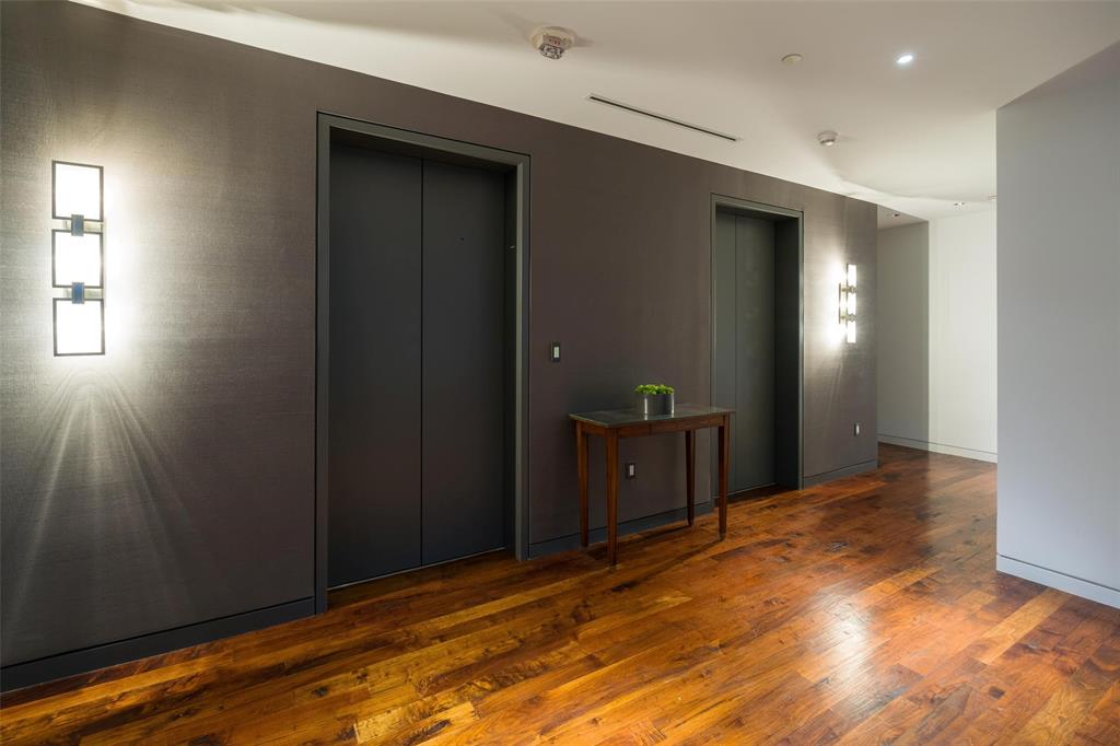 Museum Tower Condo - Residential