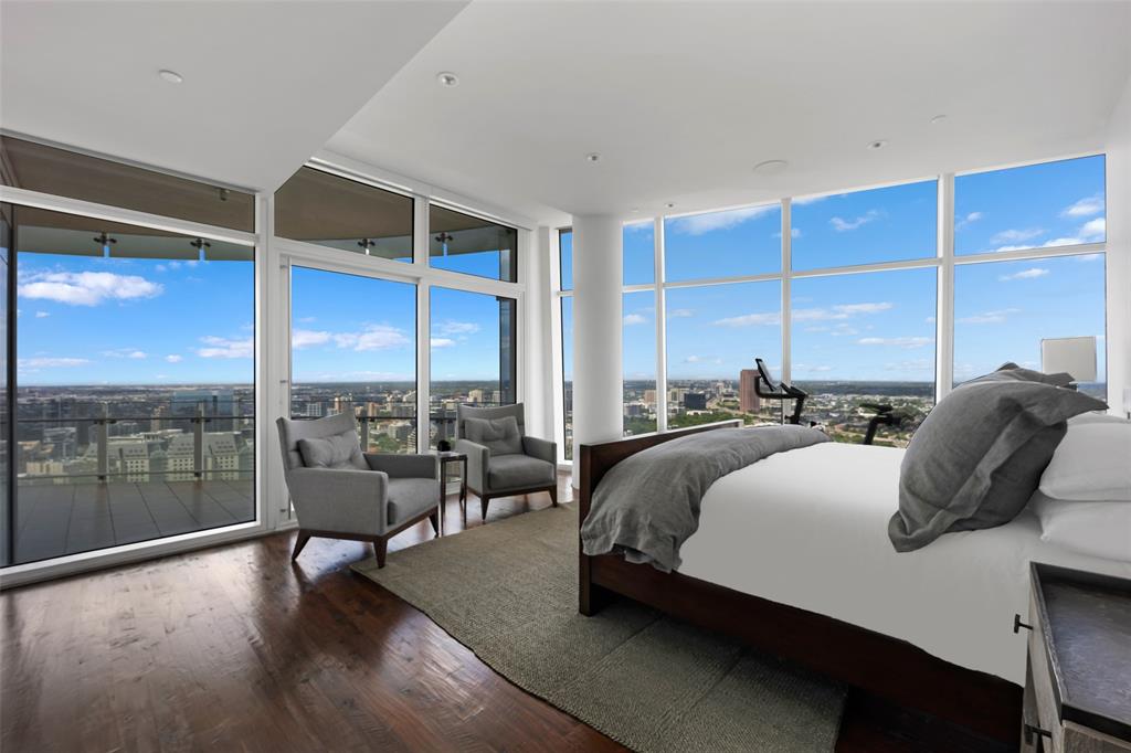 Museum Tower Condo - Residential