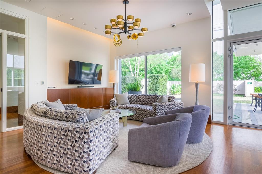 Museum Tower Condo - Residential