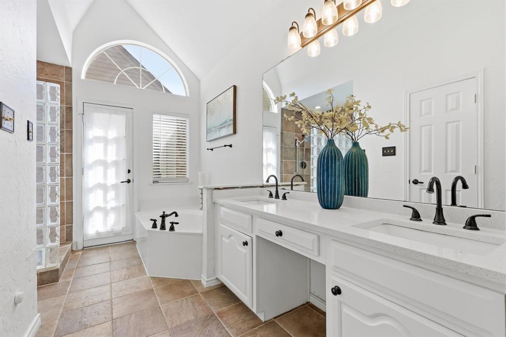 Parkway Village Sec One - Residential