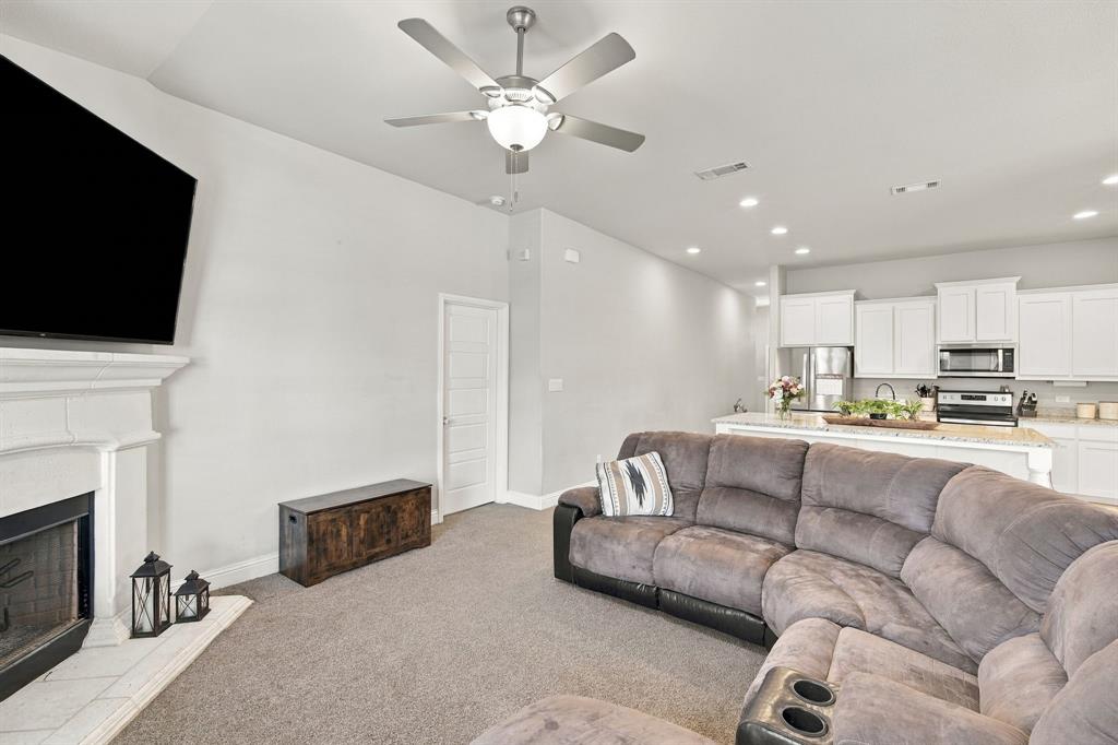 425 Stoneridge Drive