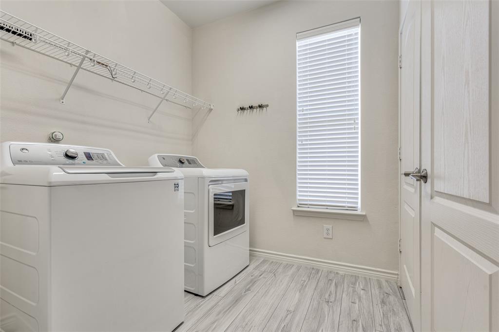 Townhomes Of District A Ph 01-11 - Residential Lease