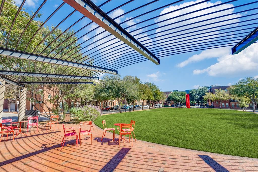 Townhomes Of District A Ph 01-11 - Residential Lease