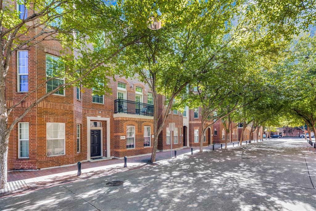 Townhomes Of District A Ph 01-11 - Residential Lease